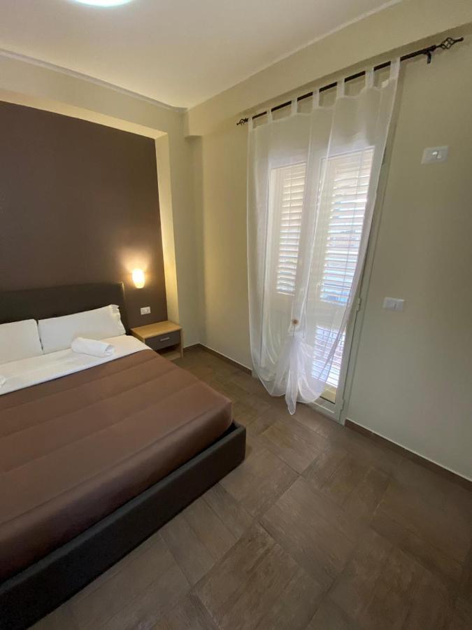 Nick & Santo'S Holiday Homes B&B Giardini Naxos Exterior foto