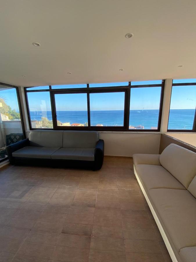 Nick & Santo'S Holiday Homes B&B Giardini Naxos Exterior foto
